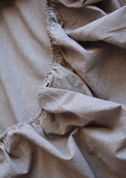 Fitted Sheet, Queen size in Smoky Quartz (purple) color