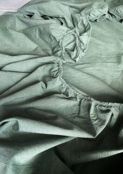 Fitted Sheets, King size in Verdant Valley Green color