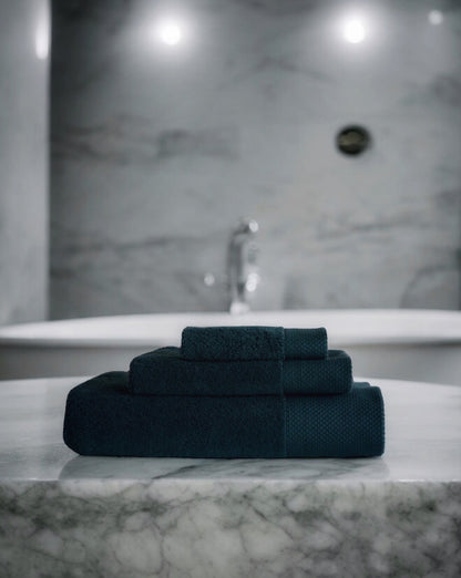  Cotton towels in Oregon Forest (dark green) color